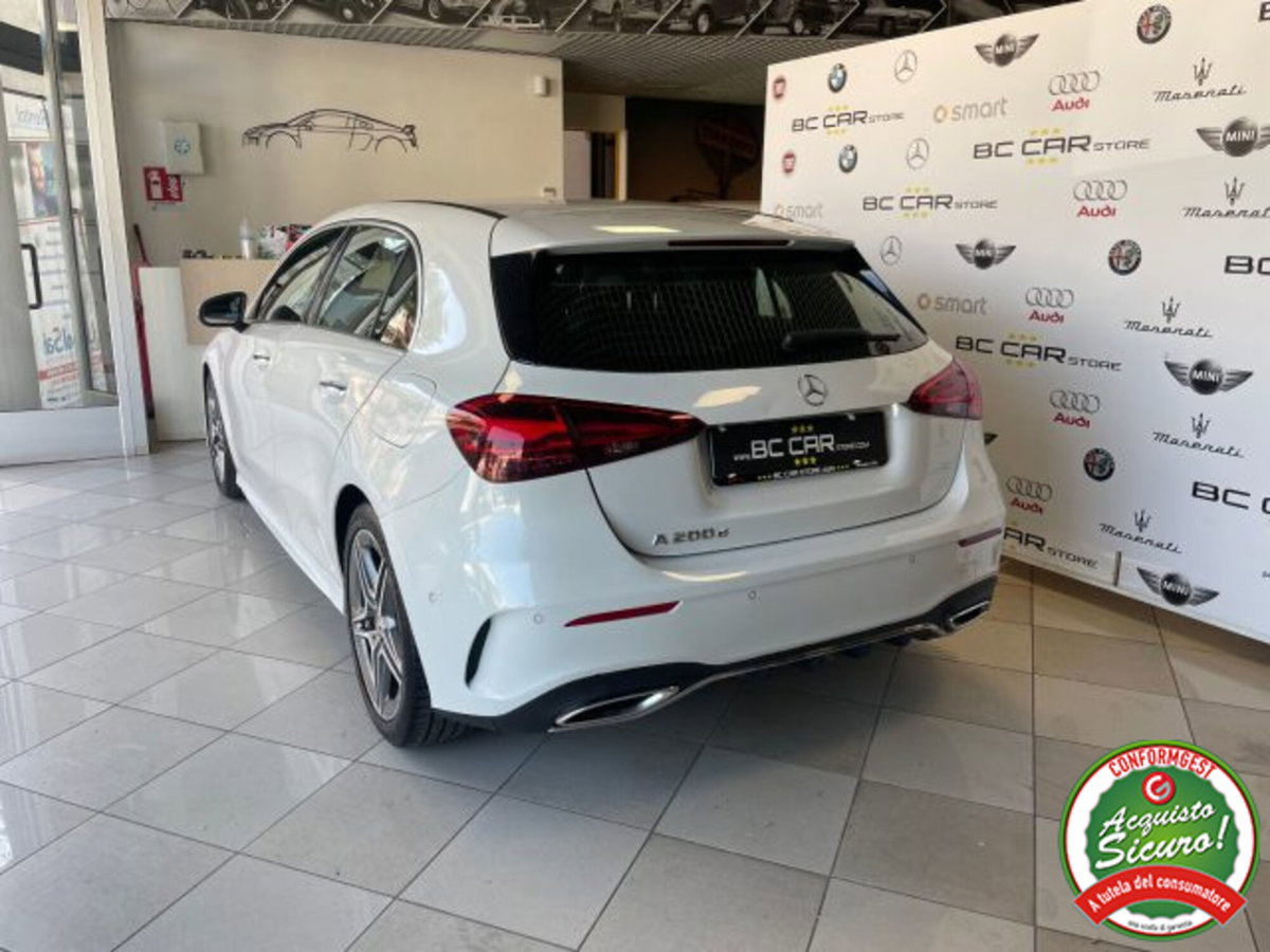 Mercedes-Benz Classe A Sedan 200 d AMG Line Premium Plus auto (6)