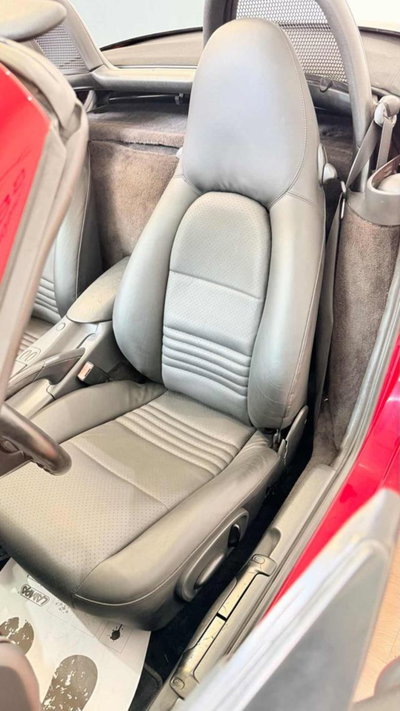 Porsche Boxster 2.5i 24V cat (14)