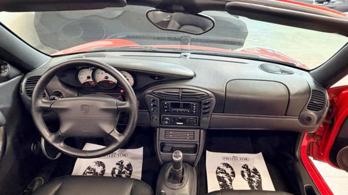 Porsche Boxster 2.5i 24V cat (9)