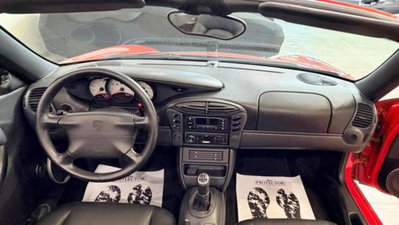 Porsche Boxster 2.5i 24V cat (9)