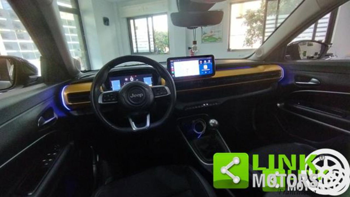 Jeep Avenger 1.2 turbo Summit fwd 100cv (13)