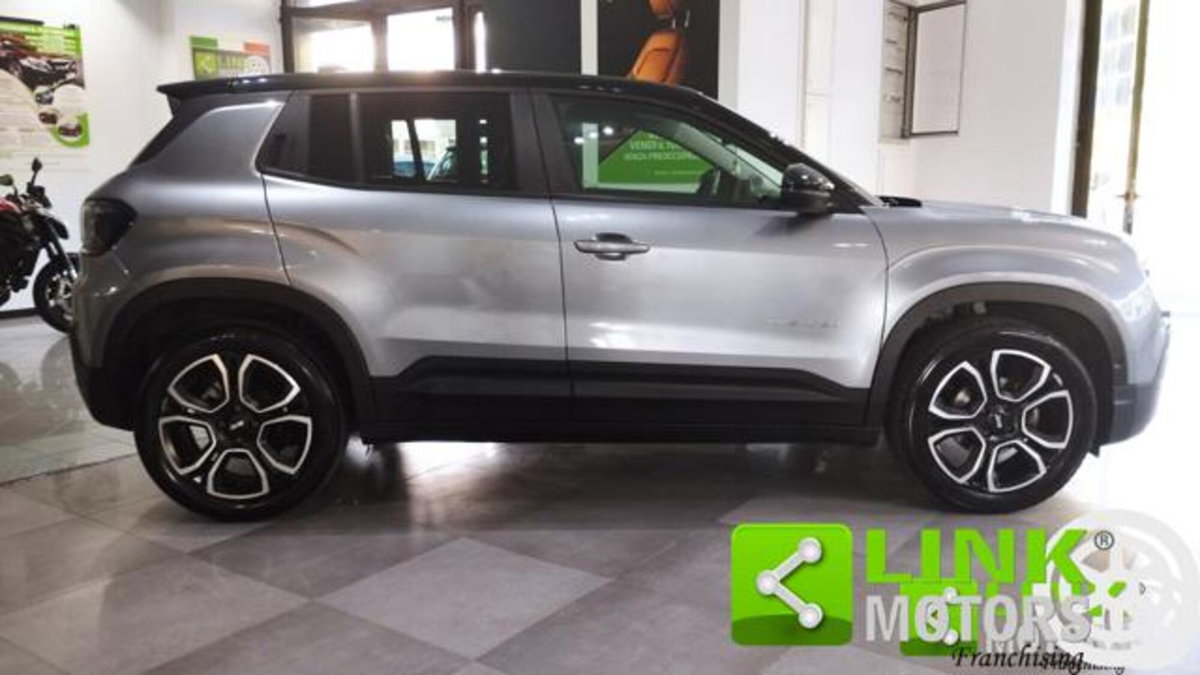 Jeep Avenger 1.2 turbo Summit fwd 100cv (4)