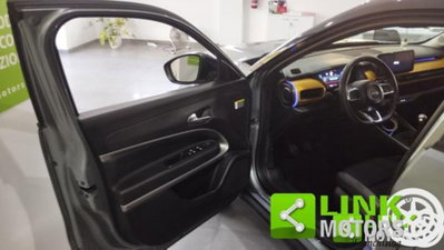 Jeep Avenger 1.2 turbo Summit fwd 100cv (7)