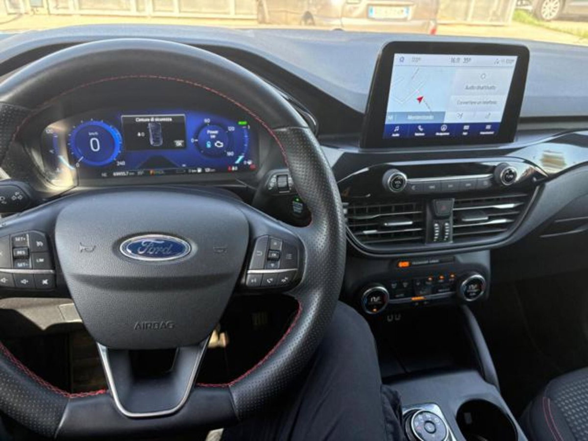 Ford Kuga 2.5 Plug In Hybrid 225 CV CVT 2WD Vignale (17)