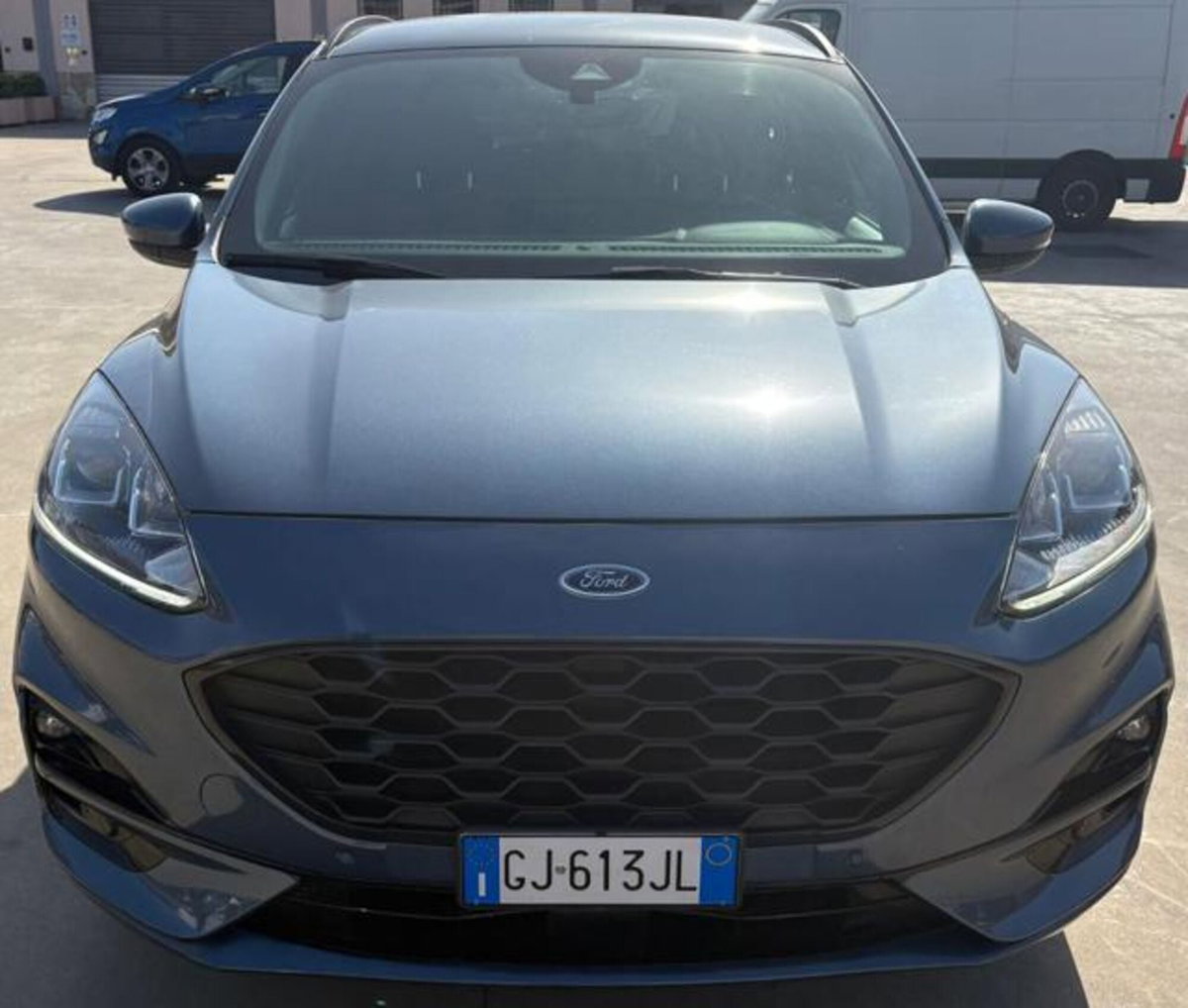 Ford Kuga 2.5 Plug In Hybrid 225 CV CVT 2WD Vignale (8)