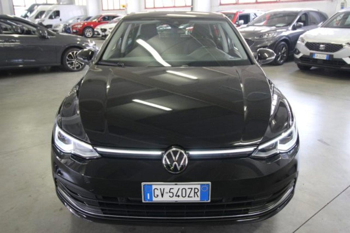 Volkswagen Golf 1.5 eTSI 130 CV EVO ACT DSG Style