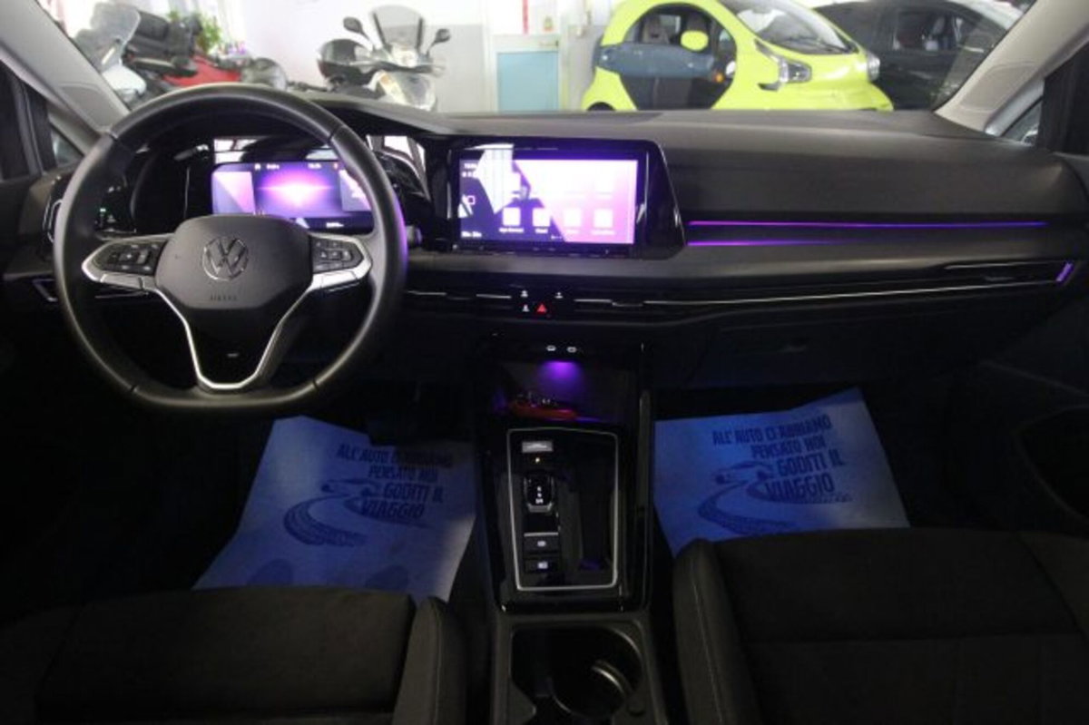 Volkswagen Golf 1.5 eTSI 130 CV EVO ACT DSG Style (11)