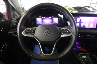 Volkswagen Golf 1.5 eTSI 130 CV EVO ACT DSG Style (13)