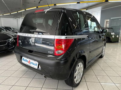 Peugeot 1007 1.4 Happy (3)