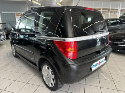 Peugeot 1007 1.4 Happy (4)
