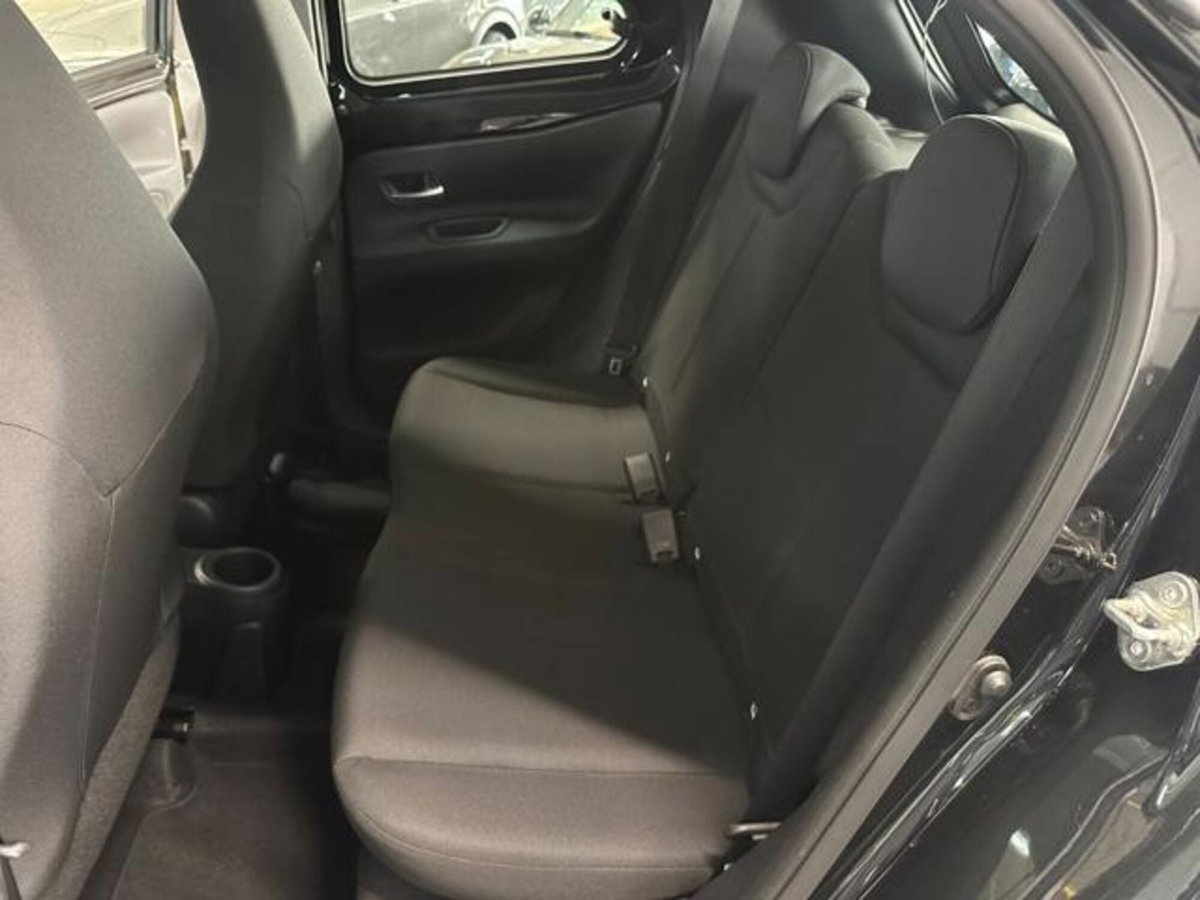 Toyota Aygo X 1.0 VVT-i 72 CV 5 porte Limited S-CVT (11)