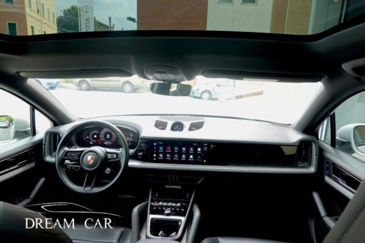 Porsche Cayenne Coupé 3.0 tiptronic (9)