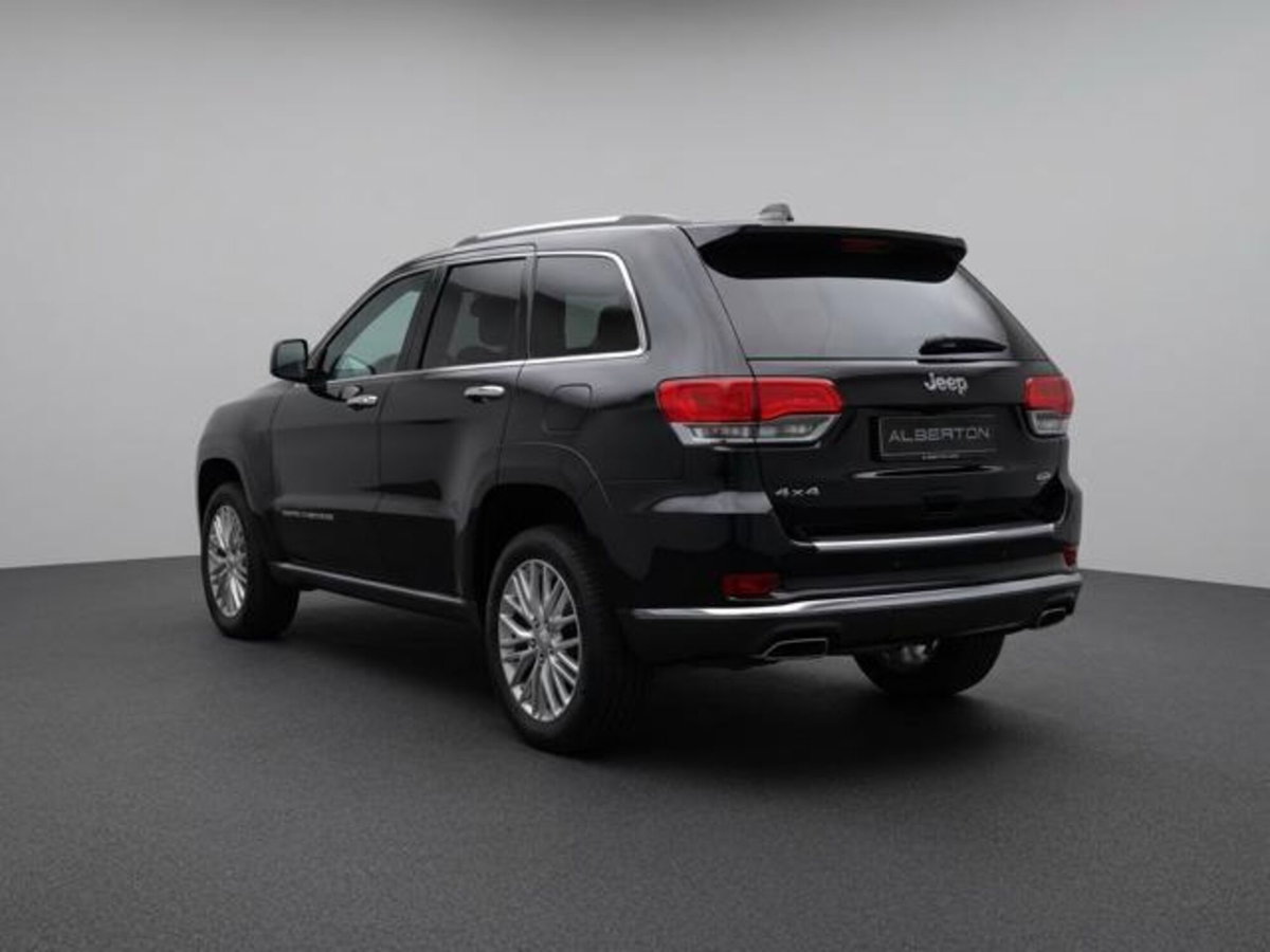 Jeep Grand Cherokee 3.0 V6 CRD 250 CV Multijet II Summit (9)