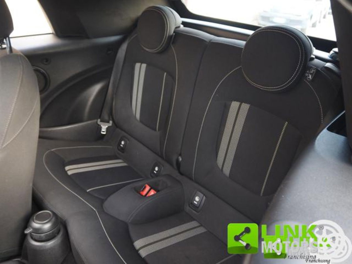 MINI Mini Cabrio 1.2 One Hype Cabrio (6)