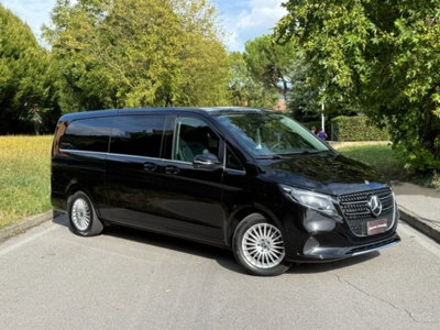Mercedes-Benz Classe V Extralong 300 d Avantgarde auto (17)