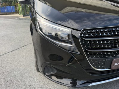 Mercedes-Benz Classe V Extralong 300 d Avantgarde auto (4)