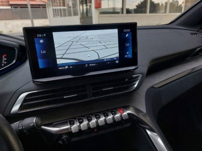 Peugeot 3008 BlueHDi 130 S&S EAT8 GT (11)
