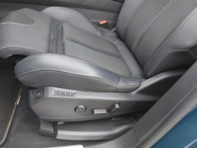 Peugeot 3008 BlueHDi 130 S&S EAT8 GT (13)