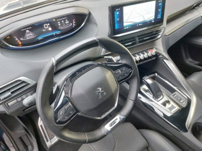 Peugeot 3008 BlueHDi 130 S&S EAT8 GT (14)