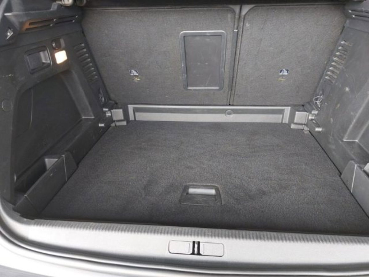 Peugeot 3008 BlueHDi 130 S&S EAT8 GT (6)
