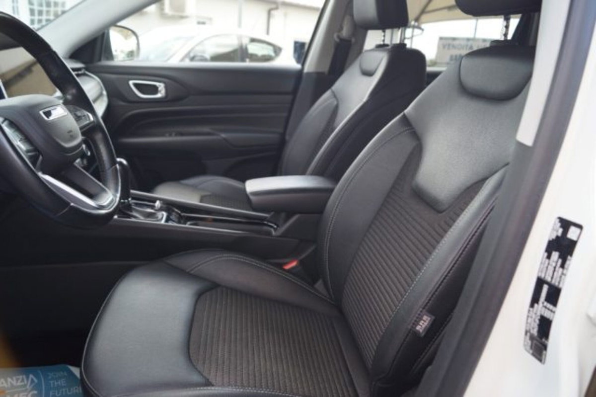 Jeep Compass 1.3 T4 190CV PHEV AT6 4xe Limited (11)
