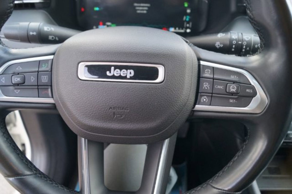 Jeep Compass 1.3 T4 190CV PHEV AT6 4xe Limited (13)