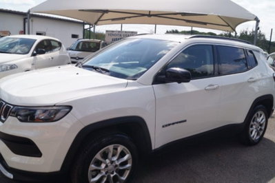 Jeep Compass 1.3 T4 190CV PHEV AT6 4xe Limited (2)