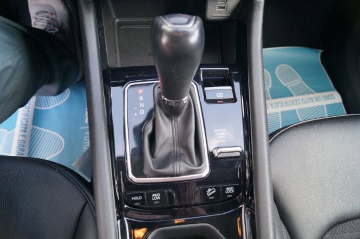 Jeep Compass 1.3 T4 190CV PHEV AT6 4xe Limited (20)