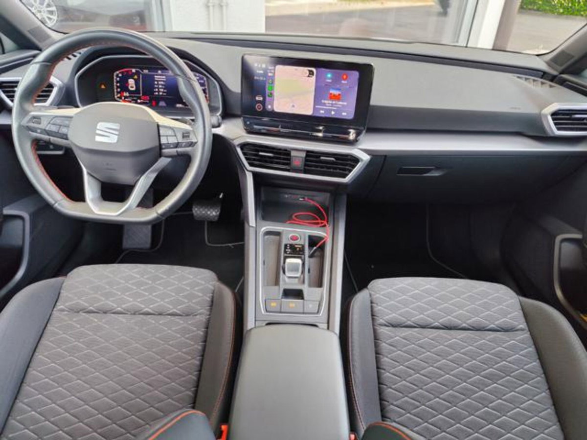 SEAT Leon 1.4 e-HYBRID 204 CV DSG FR (5)