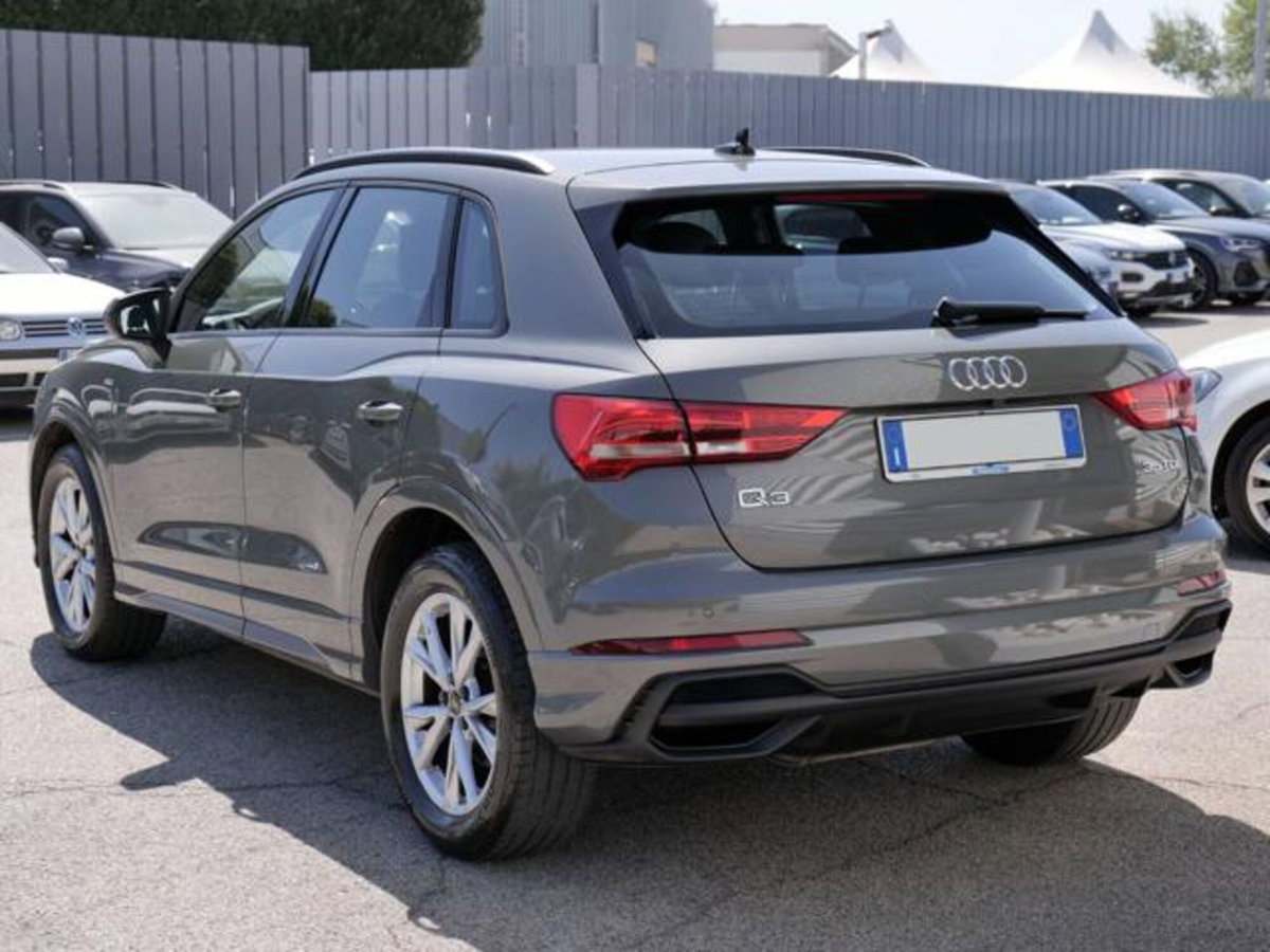 Audi Q3 35 2.0 tdi s-tronic (3)
