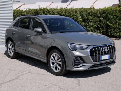 Audi Q3 35 2.0 tdi s-tronic (4)