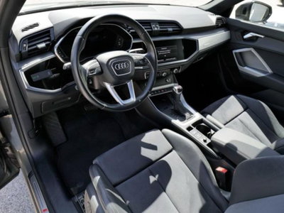 Audi Q3 35 2.0 tdi s-tronic (6)
