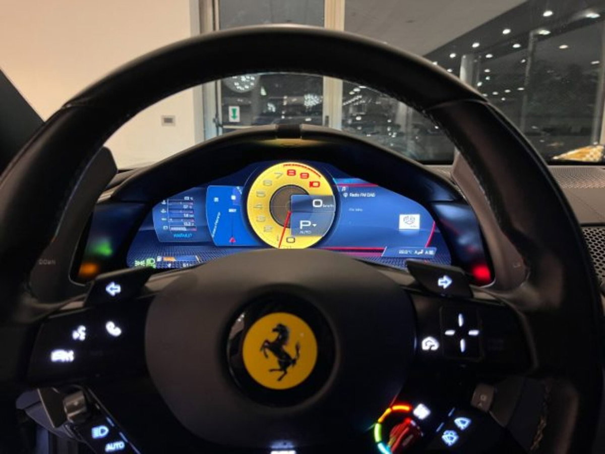 Ferrari Roma Spider 3.9 F1 dct (6)
