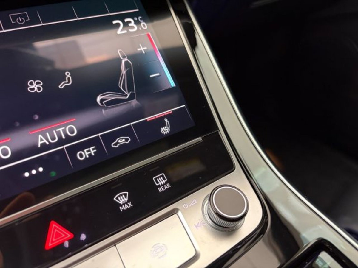 Audi Q7 3.0 tdi mhev quattro 286cv tiptronic 7p.ti (15)
