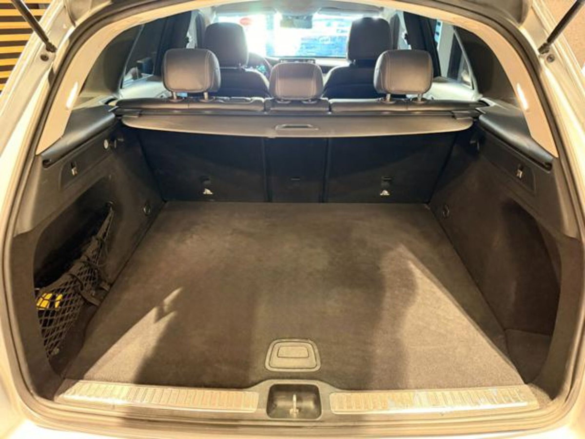 Mercedes-Benz GLC SUV 220 d 4Matic Premium (17)