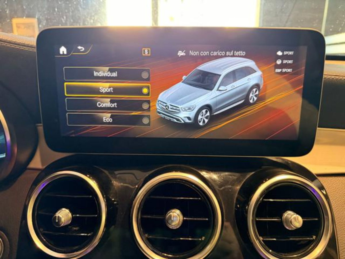 Mercedes-Benz GLC SUV 220 d 4Matic Premium (18)
