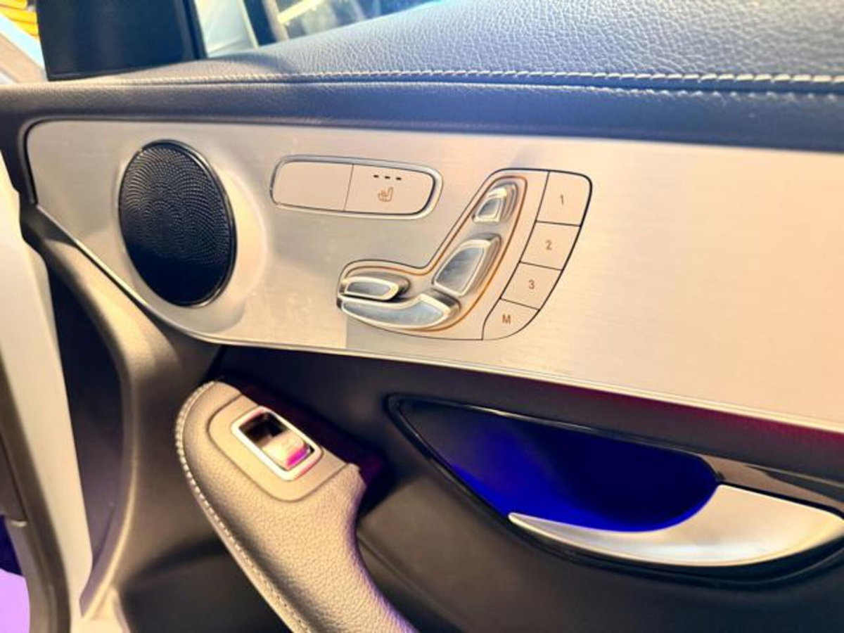Mercedes-Benz GLC SUV 220 d 4Matic Premium (20)