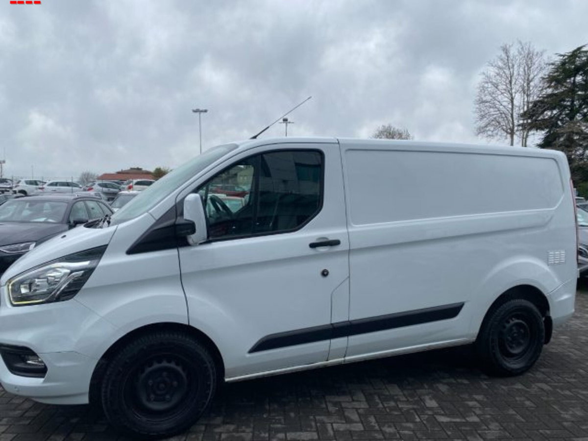 Ford Transit Custom Furgone 300 2.0 EcoBlue 130 PC Furgone Trend (2)