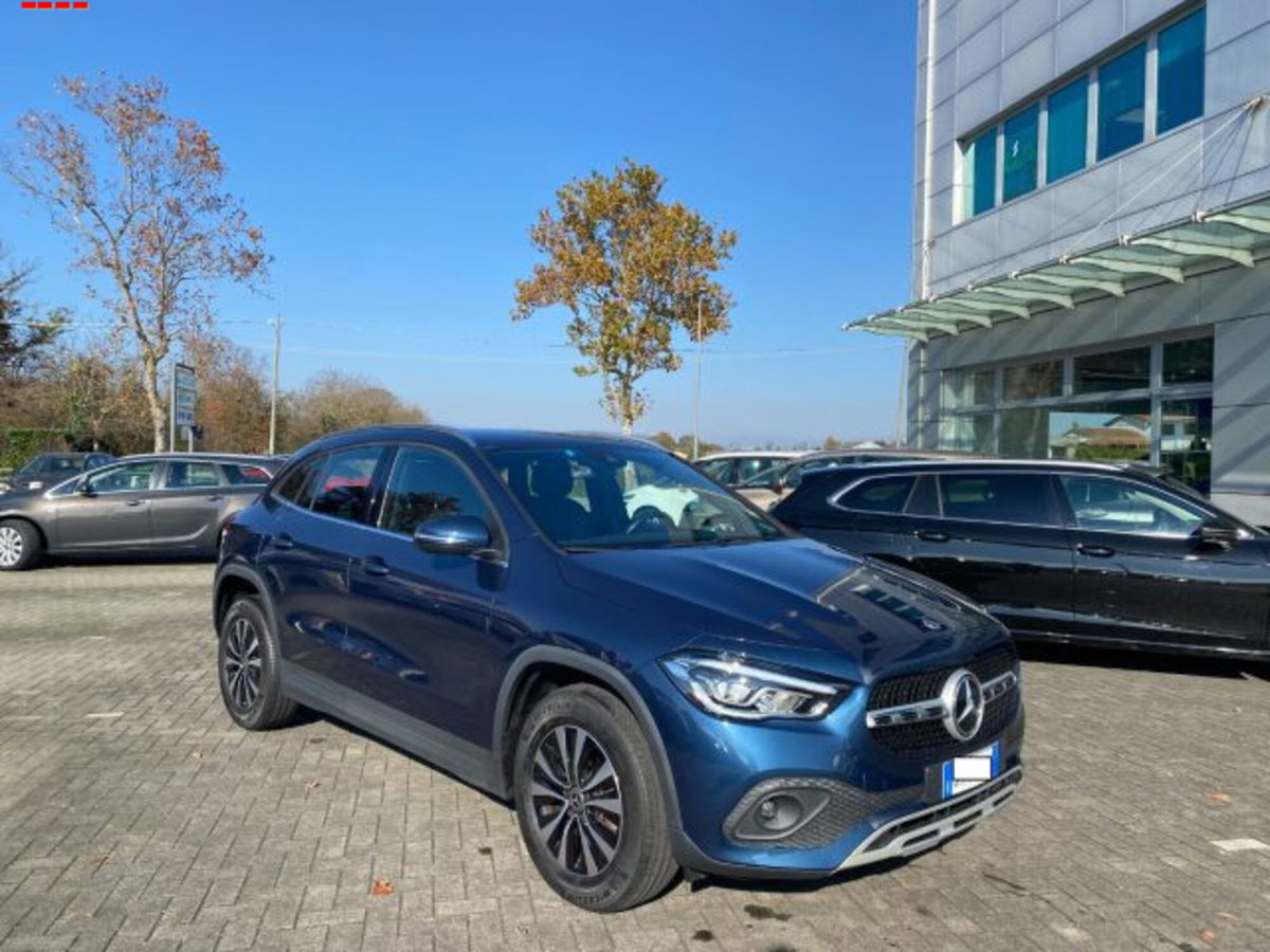 Mercedes-Benz GLA SUV 200 d Automatic 4Matic Sport Plus