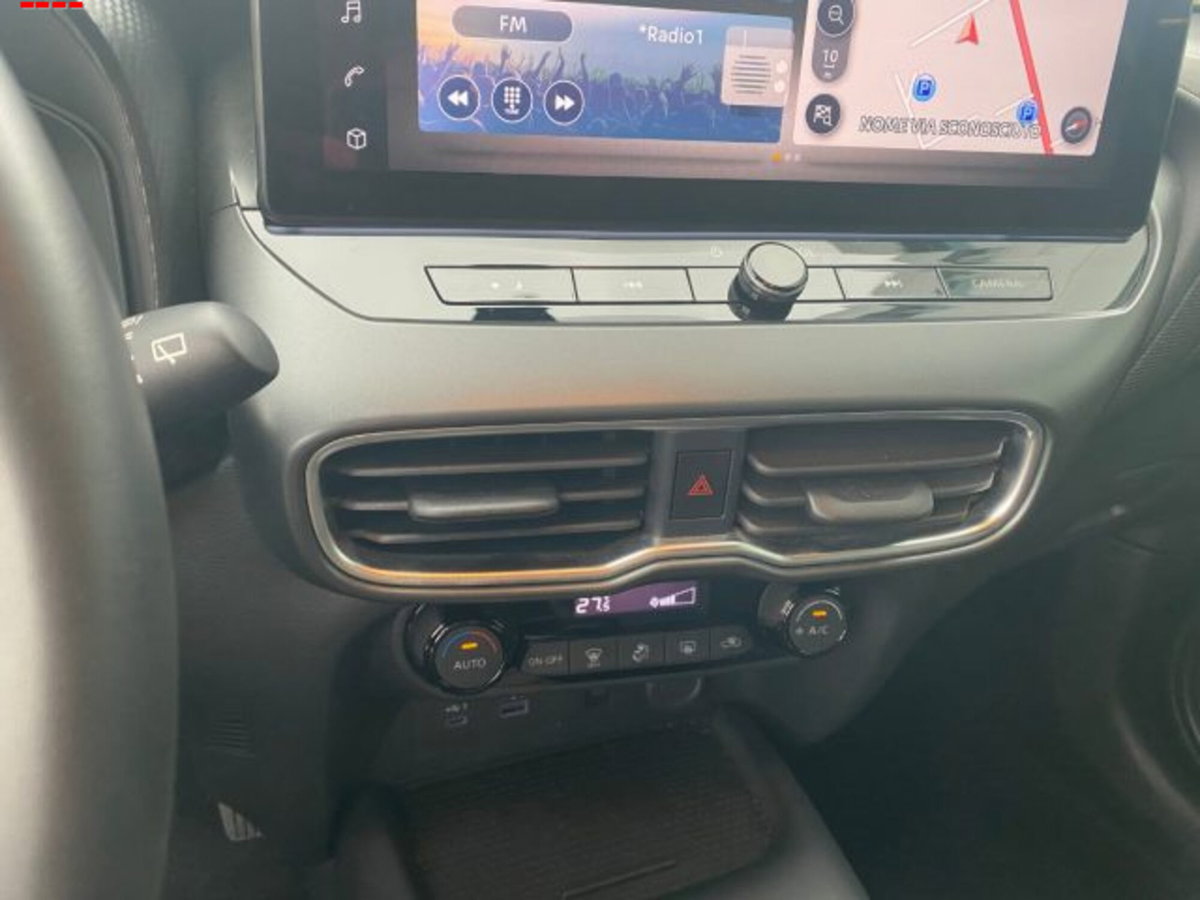 Nissan Juke 1.0 dig-t N-Connecta 114cv (10)