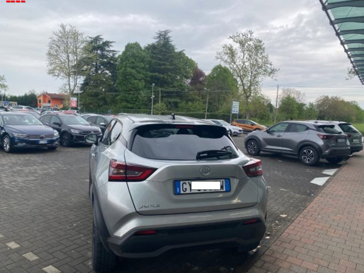 Nissan Juke 1.0 dig-t N-Connecta 114cv (4)