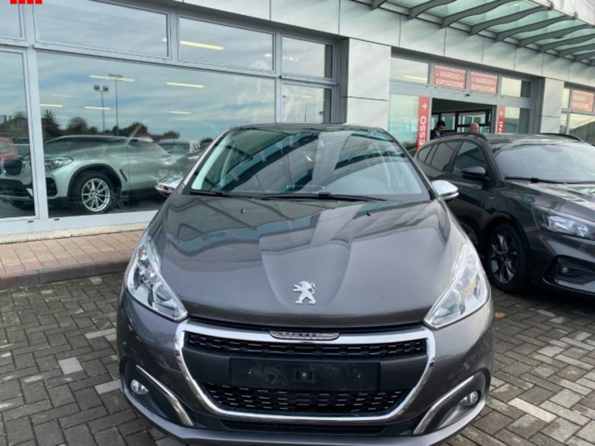Peugeot 208 82 Stop&Start 5 porte Signature