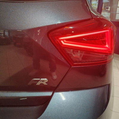 SEAT Ibiza 1.0 ecotsi FR 95cv (4)