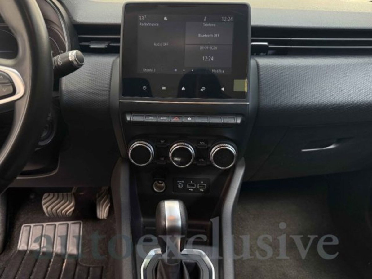 Renault Clio 1.0 tce Generation 90cv (11)
