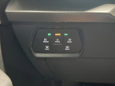 SEAT Leon ST Sportstourer 2.0 tdi Style 150cv dsg (18)