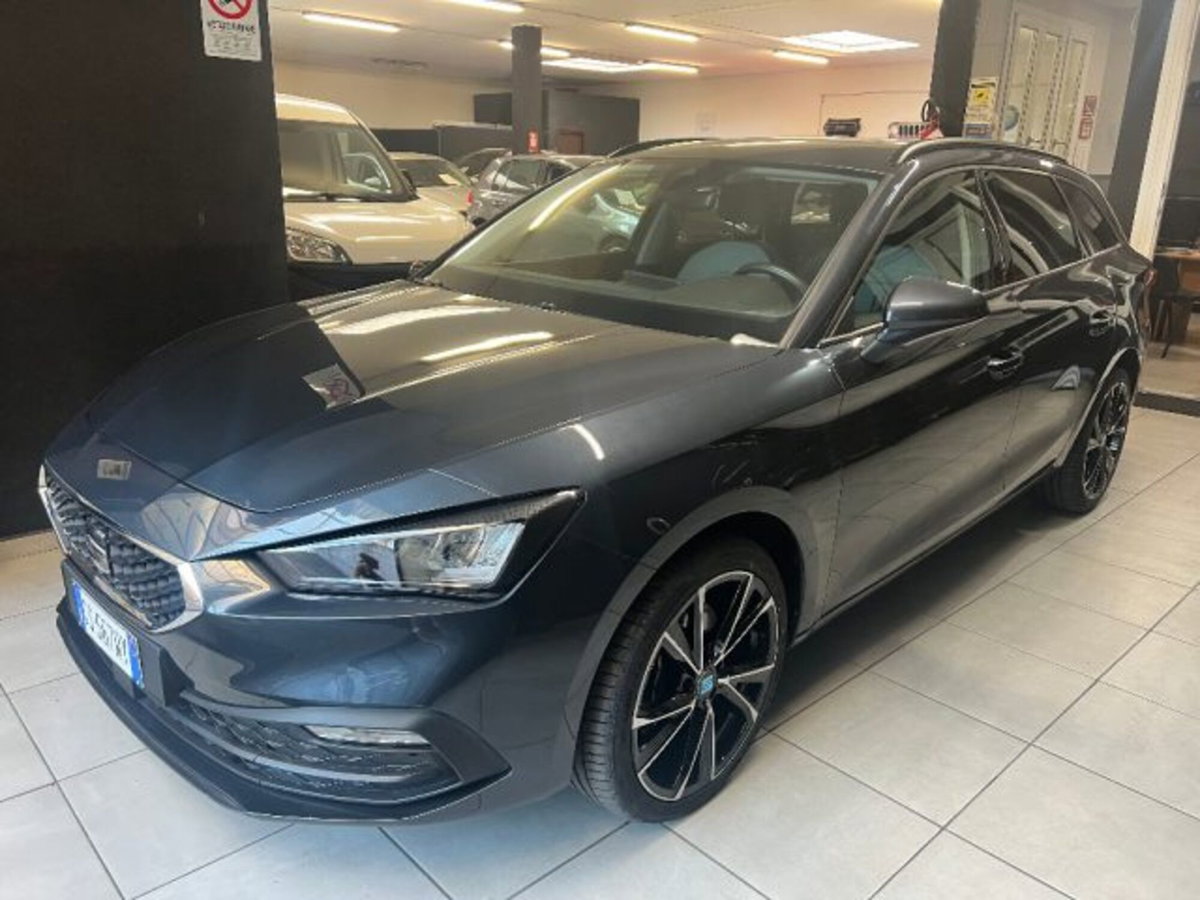 SEAT Leon ST Sportstourer 2.0 tdi Style 150cv dsg (2)