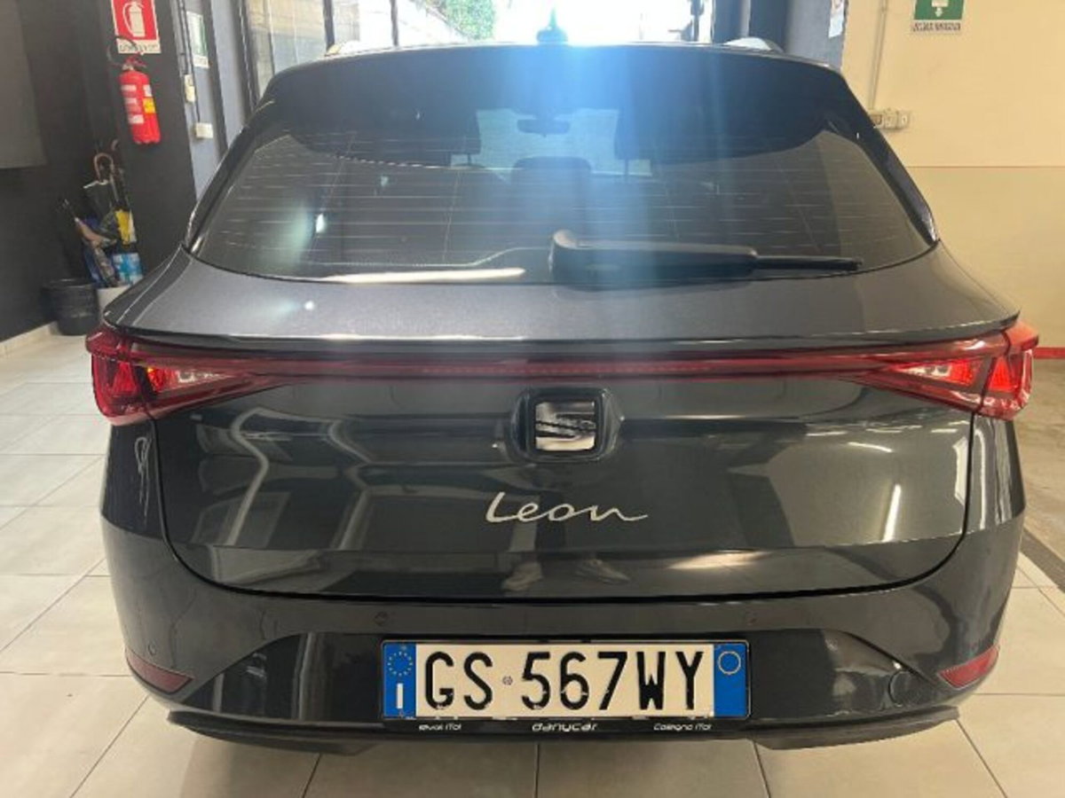 SEAT Leon ST Sportstourer 2.0 tdi Style 150cv dsg (5)