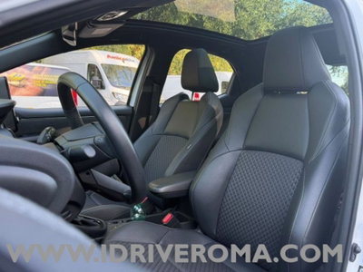 Toyota Yaris Cross 1.5h GR Sport Black Sky fwd 116cv e-cvt (8)