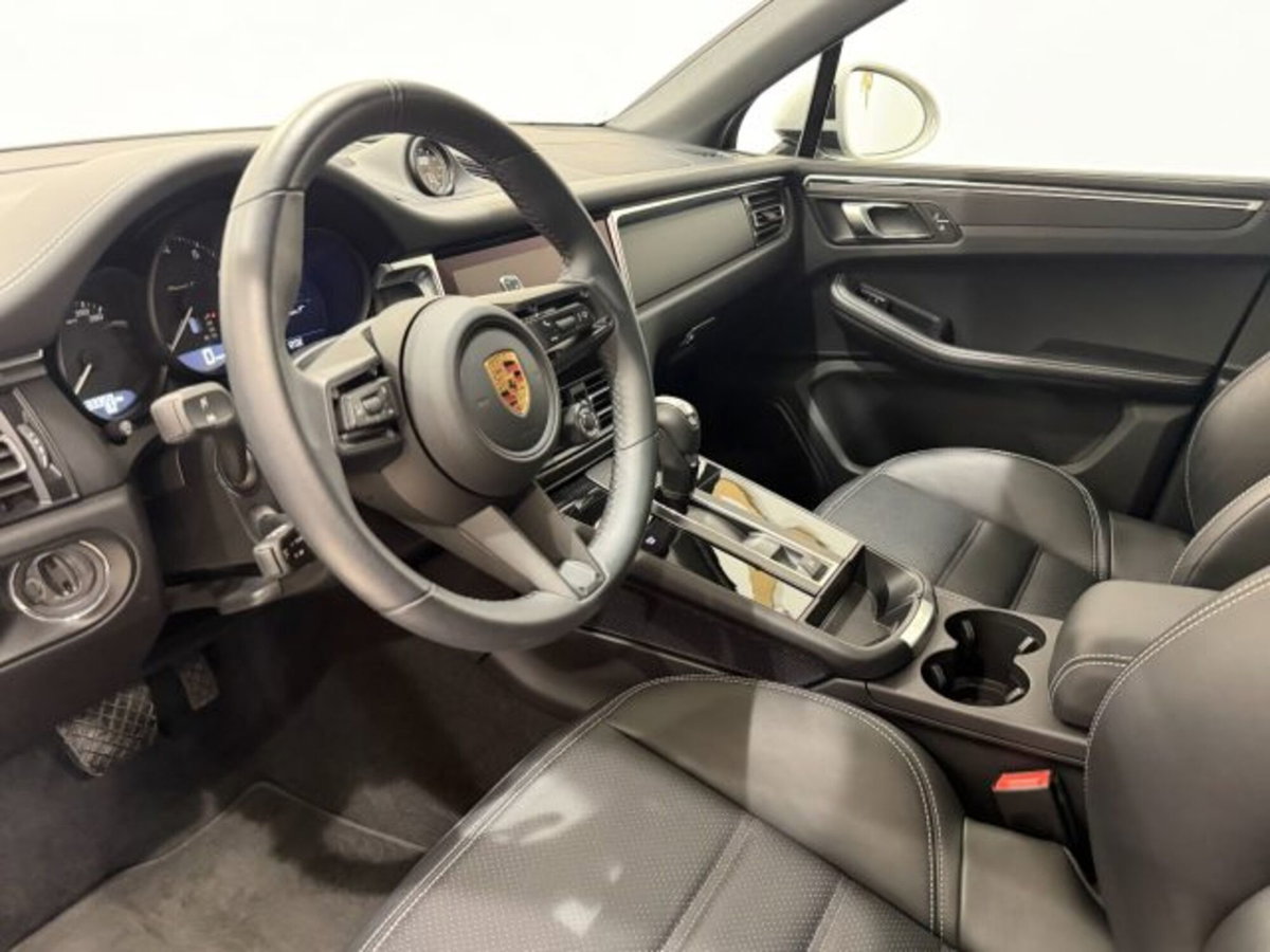 Porsche Macan 2.0 T 265cv pdk (17)