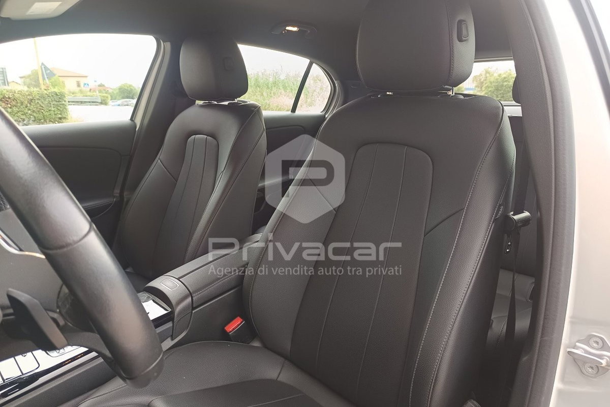 Mercedes-Benz Classe A 180 d Automatic Business (12)
